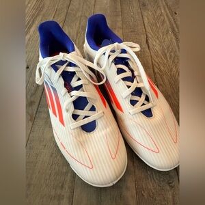 Adidas F50 League TF Indoor Soccer Shoe, size men’s 8.5.